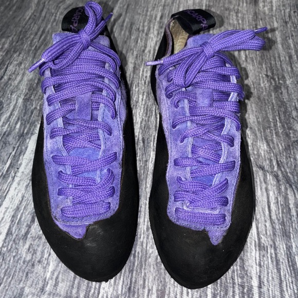 Scarpa Shoes - SCARPA Rock Climbing Lace Up Sued Purple Black Women Size EU 36 1/2